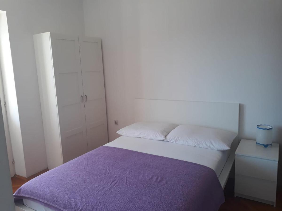 Apartmani Vilma Pakostane Exterior photo