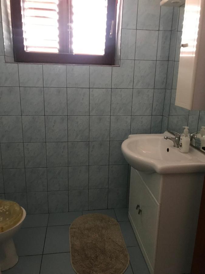 Apartmani Vilma Pakostane Exterior photo